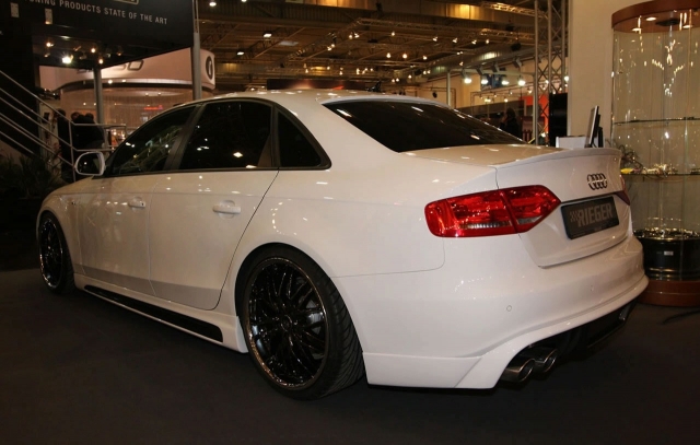 Audi A4 30-tdi by Rieger tuning